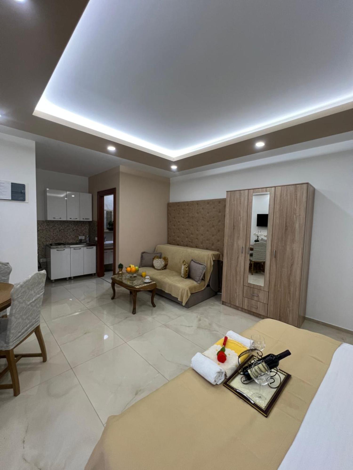 City Heart Apartments Улцинь Екстер'єр фото