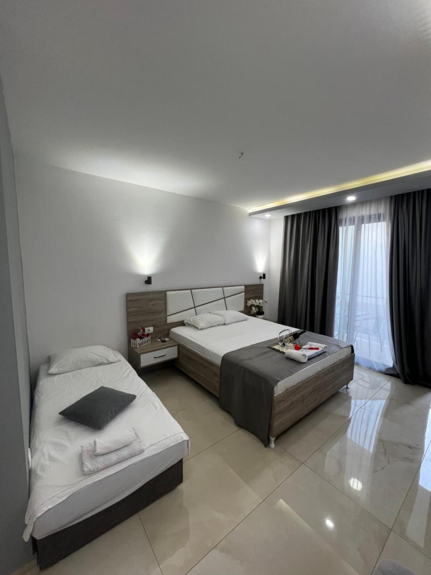 City Heart Apartments Улцинь Екстер'єр фото