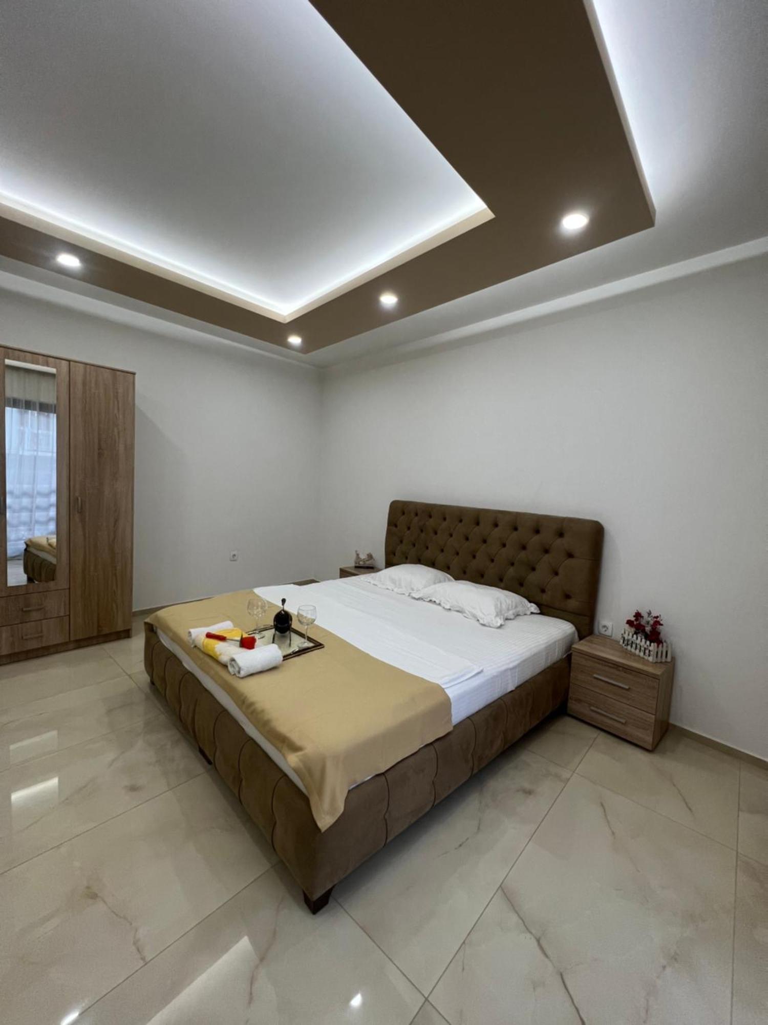 City Heart Apartments Улцинь Екстер'єр фото