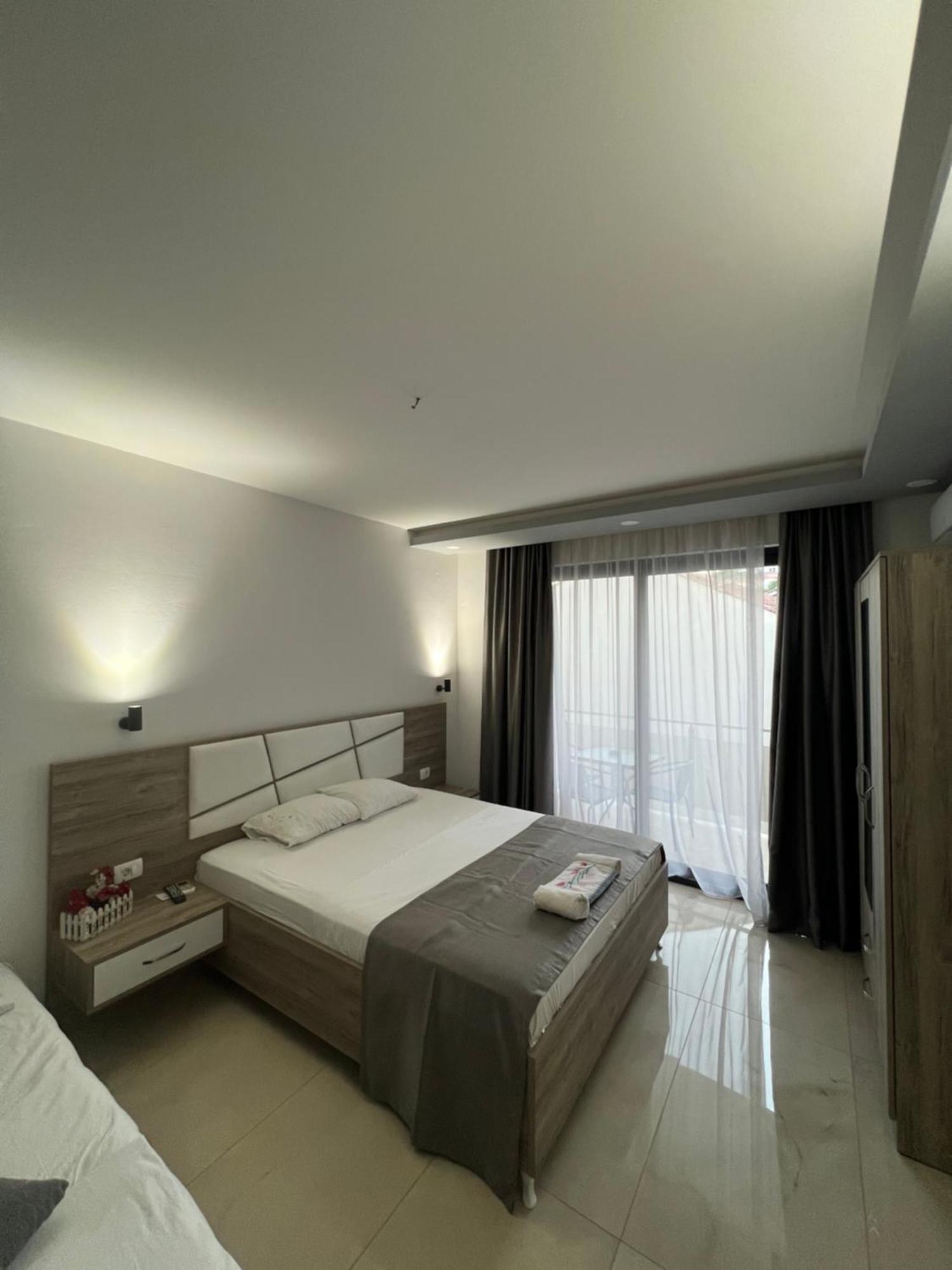 City Heart Apartments Улцинь Екстер'єр фото