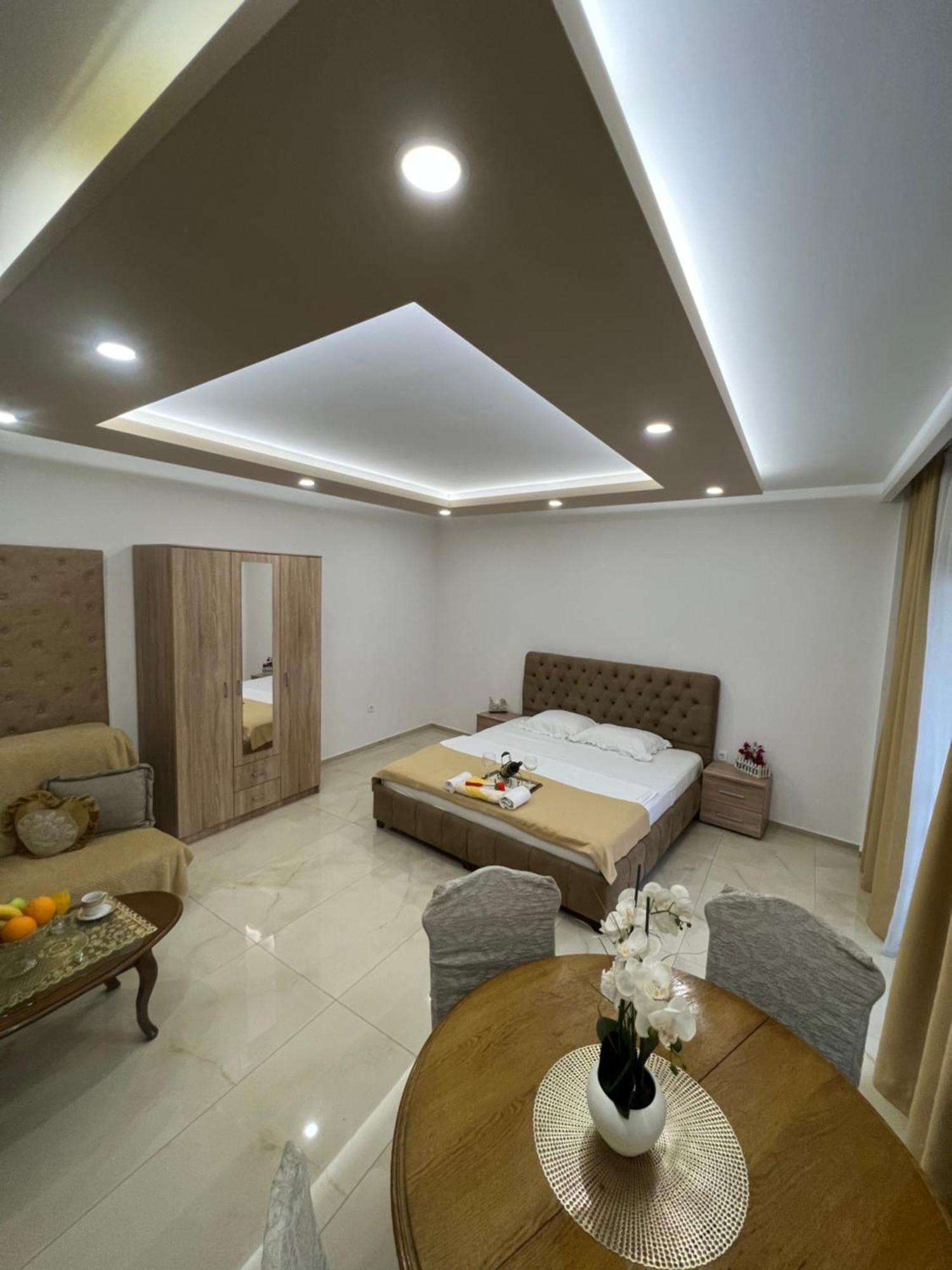 City Heart Apartments Улцинь Екстер'єр фото